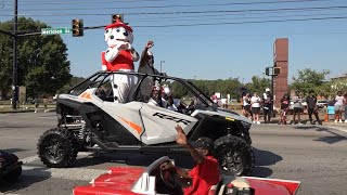 Home again: AAMU alumni return for homecoming parade