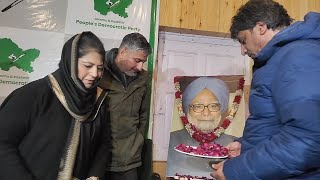 Mehbooba Mufti Pays Glowing Tributes to Former Prime Minister Dr. Manmohan Singh