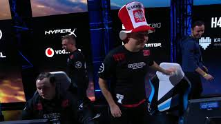 KarrigaN with a cool lookin' hat