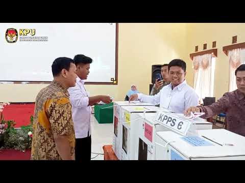 Simulasi Pemungutan Dan Penghitungan Suara TPS - YouTube