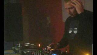 Bad Born vs XXomL @ Electronic Discussion 19.09.2009 (Haus Acht meets Club Trabant) part 1