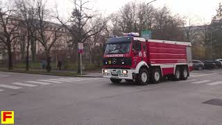 *Selten* Einsatzfahrt Großtanklöschfahrzeug - Mercedes-Benz 3544- der Feuerwehr Wels