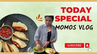 Ghr pe bht bore ho rhe the to mhow chle gye 🥹🥲😁 momos or ice-cream khane or ghoomne😌😍#youtube