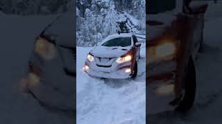 Nissan X-Trail 4wd offroad  TRAPPED in snow #nissan #xtrail #suv #offroad #snow #rav4 #toyota
