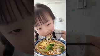 #疫情在家一天天都不知道吃啥 …… #节约粮食从我做起 #爱吃食物的女孩 #居家隔离的日子