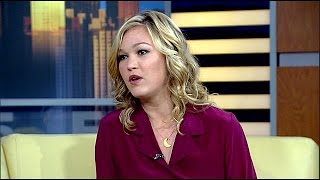 Julia Stiles loves New York City