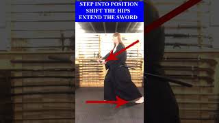 SAMURAI SWORD FIGHTING ⛩ How To QUICK DRAW the KATANA: Kenjutsu, Iaijutsu, Iaido #Shorts