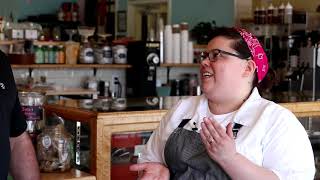 COFFEE, DESSERTS, AND PASTRIES AT PINT SIZE BAKERY | The Bob Wahl Show 099