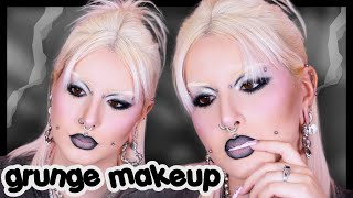 makeup grunge !! (car je suis condamnée à rester blonde (et surtout patchy mdr))