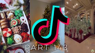 20+ MINUTES OF CHRISTMAS TIKTOK’s | CHRISTMAS COUNTDOWN | 12 days! | No. 143