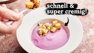 Red Cabbage Soup with Cheeze Croutons