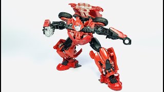 The MOST UNDERRATED Cliffjumper Figure Chefatron Review