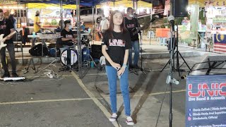 Uniq Band Live...Flea Market Bangi Gateway...