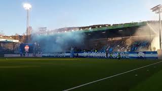 GAMLE GRESS runger på et fullsatt Marienlyst Stadion før Ælv Classico 2019