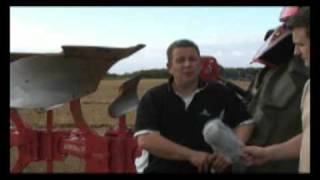 Tillage 2009: Farmers Guardian talks to ploughing manufacturers