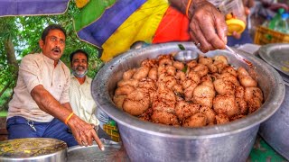 A Unique Style Of Selling Dahi Bara 20₹/- Only | Lingaraj Temple Bhubaneswar | Street Food India