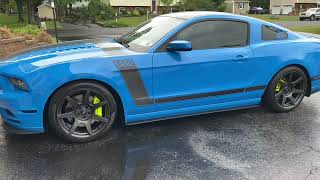 Grabber Blue Boss 302 gets Foliatec Neon yellow brake caliper paint