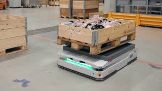 Efficient commissioning of a KUKA KMP 1500P AMR system for pallet transport by BEC Robotics