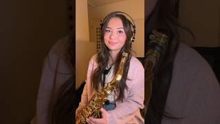 merry christmas! I hope this song makes your day merrier #music #christmas #shorts #saxophone