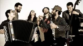 Hasta siempre (in 7/8) - Barcelona Gipsy Klezmer Orchestra