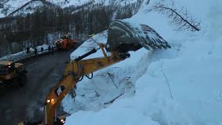 Avalanche Tignes 10/04/2018, déneigement