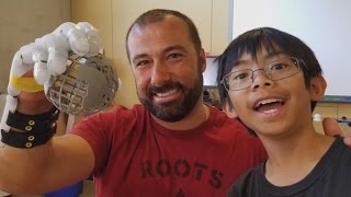 Man Born Without a Hand Gets a 3D-Printed Prosthetic Created by 9-Year-Old Boy