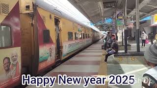 SECR Umaria Rail STN Train 18233 Indore bilaspur Narmada Exp Happy New year 2025