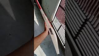 #shorts MRF CRICKET BAT VIRAT KOHLI