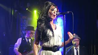The Amy Winehouse Experience - live tribute to a modern icon.