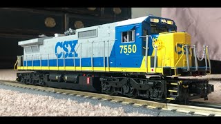 REVIEW: MTH Premier CSX YN2 Dash 8 #7550