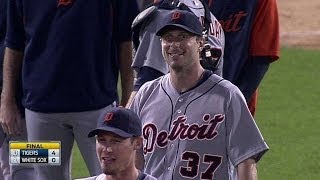 DET@CWS: Scherzer fans Viciedo to complete game