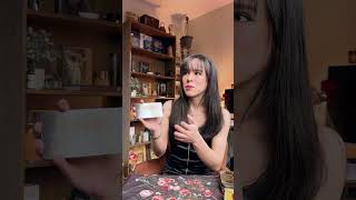 Reading sideways tarot cards - it's an art you should try!