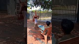 കസേര താഴെ വെക്കടോ 😄😄😄#viral # #funny #shortvideo #funnyshorts #trending #fun