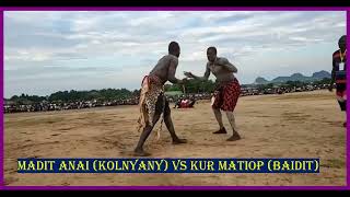 Madit Anai (Kolnyany) vs Kur Matiop (Baidit)  Dinka wrestling