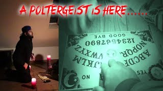 A POLTERGEIST IS IN THIS HAUNTED HOUSE (OUIJA BOARD)