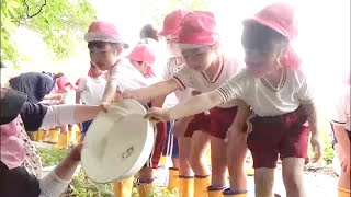 長靴履いた幼稚園児たちが可愛すぎる件