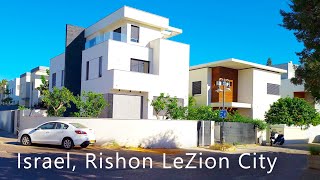 Villas in Israel Outskirts City of Rishon LeZion