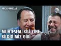 Hüsnü ile Mesut, birbirlerine takılmalara doyamadılar 😂 | Arka Sokaklar 677. Bölüm