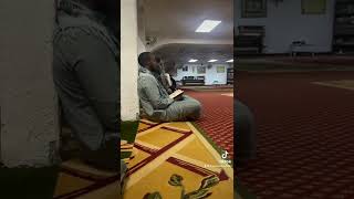 Sitting jinn in Musjid in human form#musjid#muslim#Quran