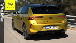 2022 Opel Astra Plug-in Hybrid | Kult Yellow | Driving, Exterior