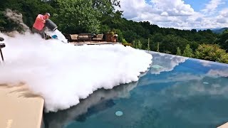 13 Best Liquid Nitrogen Experiments You Must See