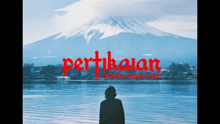 Romantic Echoes - Pertikaian (Official Lyrics Video)