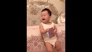 给你们看看什么叫收放自如#人类幼崽 #有个精力旺盛的宝宝是什么体验 #幼崽的迷惑行为 #小人精日常 #孩子就是拿来玩的