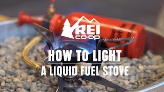 How to Prime and Light a Liquid Fuel Stove || REI