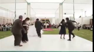 Matrimonio con Huaylarsh - recién casados bailan danza típica de Huancayo