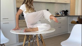 Quick Morning Yoga with Tais: Full Body in Just 2 Minutes