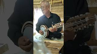 បទ ខ្មែរឡើងព្រះពន្លា(Khmer Loung Prah Punlea) Banjo  ដោយ ព្រឹទ្ធាចារ្យ  សយ សារេត