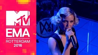 Anne-Marie - Alarm [Live from MTV EMAs 2016]