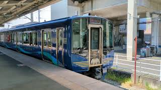 しなの鉄道 SR1系100番台 S102編成 上田駅発車