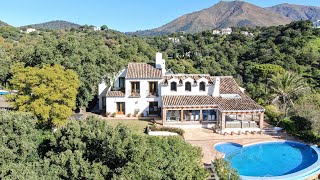 Stunning Luxury Property in Casares with Breathtaking Sea and Mountain Views